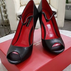 Charles Jourdan Paris-Black heels